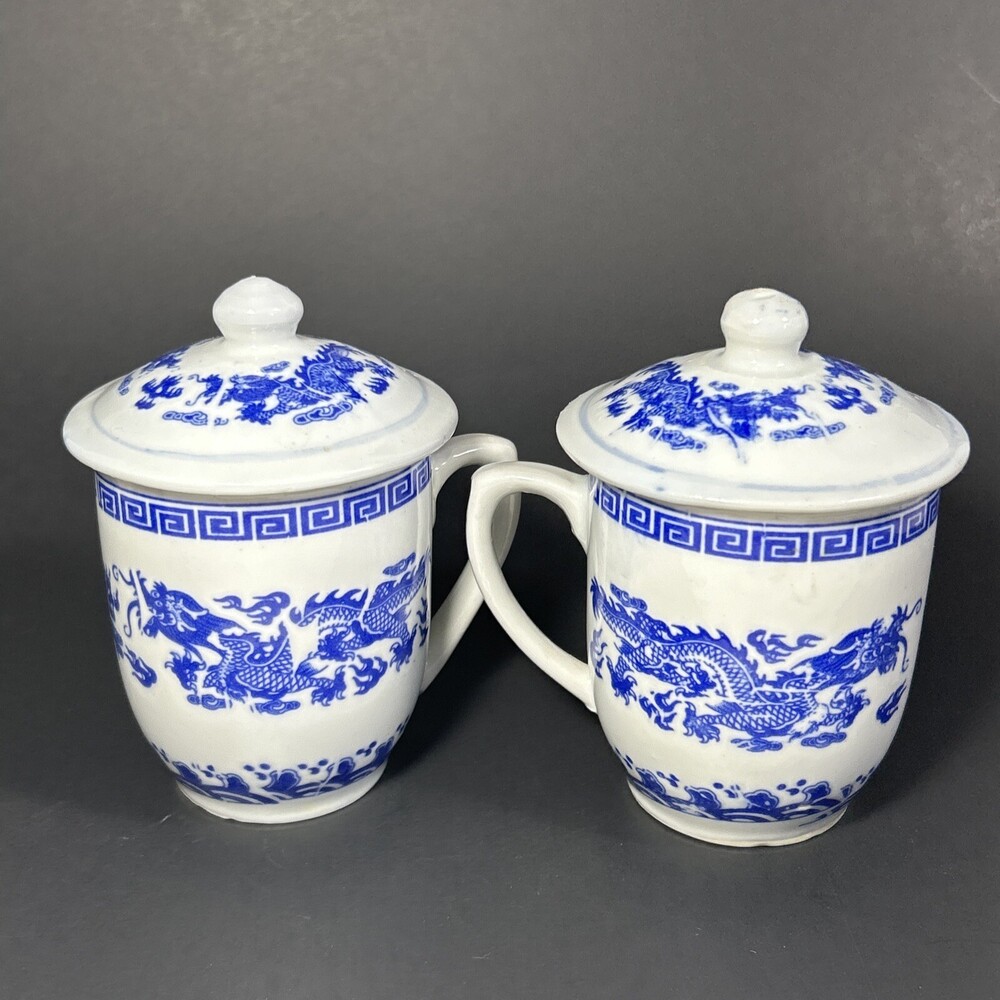 Vintage Chinese Jingdezhen Zhi Blue & White Dragon Lidded Porcelain Mug - Picture 2 of 5